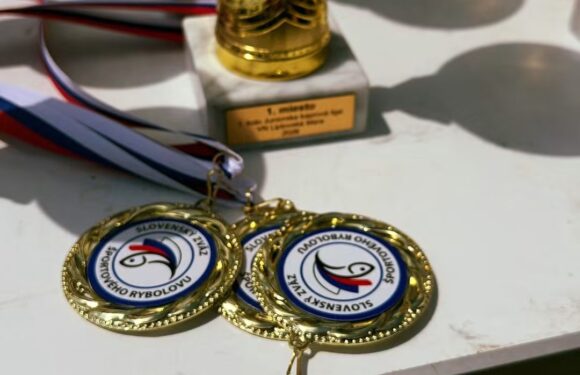 Liga Juniorov LRU Kapor